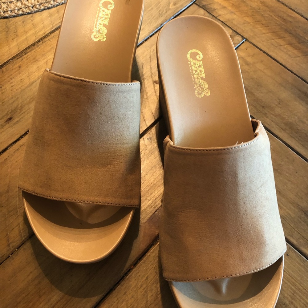 Beige Carlos Santana wedge heels - Picture 3 of 5